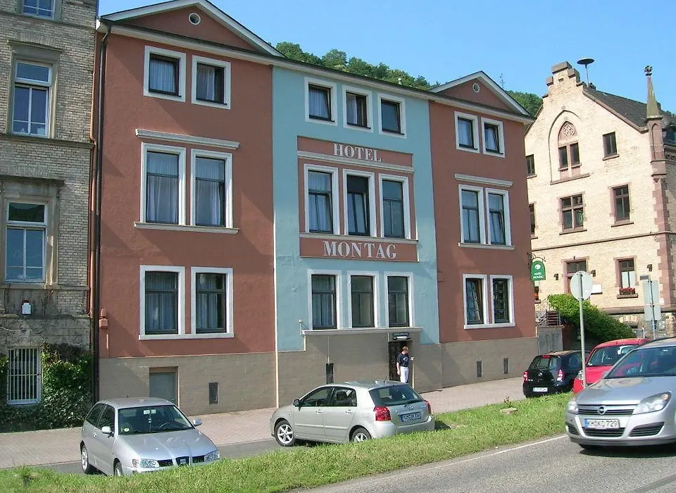 Hotel Montag-1